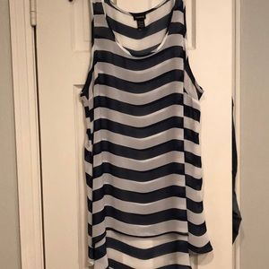 Torrid Resort 2015 Blue White Chiffon Tunic Size 2